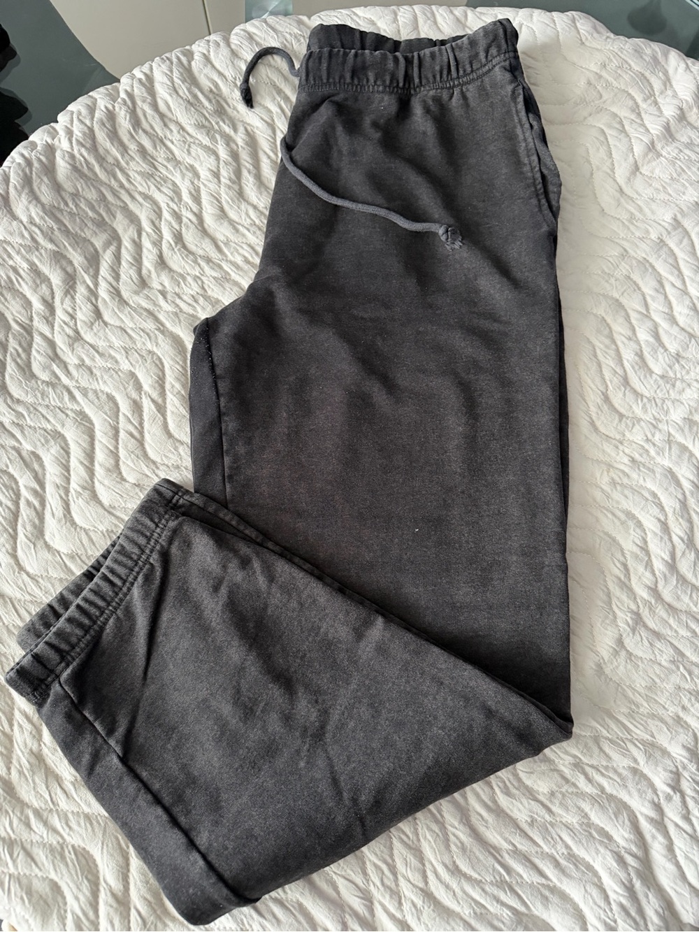 Aeropostale women Black Drawstring Sweatpants - Classic Comfortable Fit